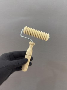 وردنه غلطکی 10 سانت چوبی خطی